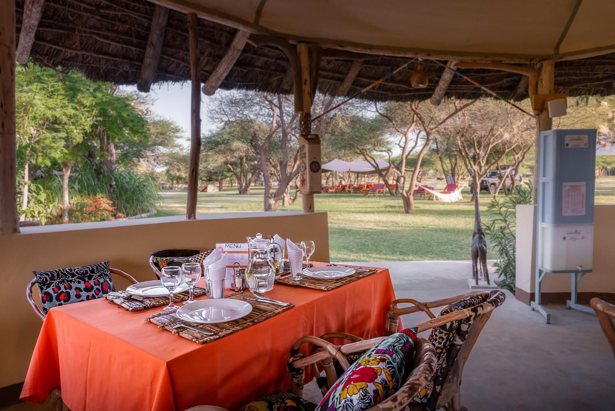 Lake Natron Maasai Giraffe Eco Lodge And Camping Mtowabaga المظهر الخارجي الصورة